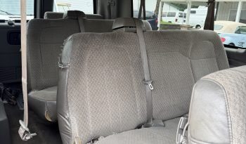 2014 Chevrolet Express 3500 Passenger full