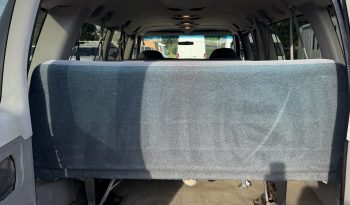 2004 Ford E-350 Passenger full